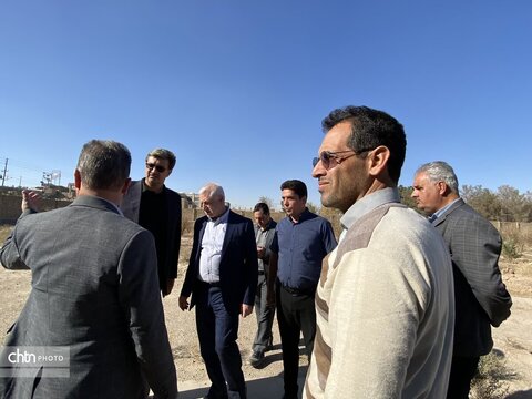 بازدید برزین ضرغامی مدیر عامل صندوق احیا و بهره برداری از اماکن تاریخی و فرهنگی و هیئت همراه از مجموعه حجت آباد وزیر