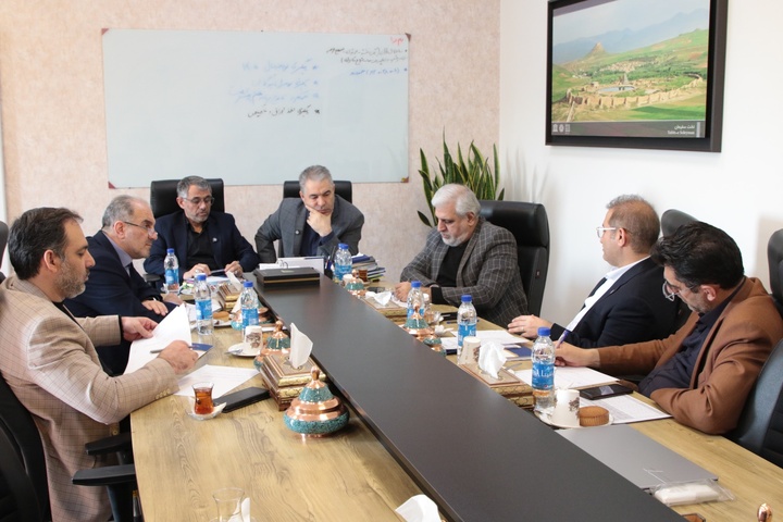 شتاب‌گیری برنامه‌های میراث‌فرهنگی اردبیل؛ از احیای بازار تاریخی تا سامان‌دهی بولاغلار نیر در دستور کار عملیات اجرایی