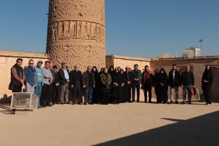 نخستین تور رسانه‌ای «روایت احیا؛ از منار تا مرمت» در سمنان برگزار شد