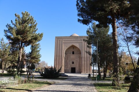 مجموعه تاریخی و فرهنگی هارونیه ( گنبدخانه تابران ) یکی از برجسته‌ترین یادمان‌های تاریخی تابران توس