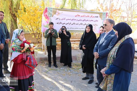روز سوم سفر مریم جلالی به خراسان شمالی | روستای ملی چادرشب‌بافی روئین