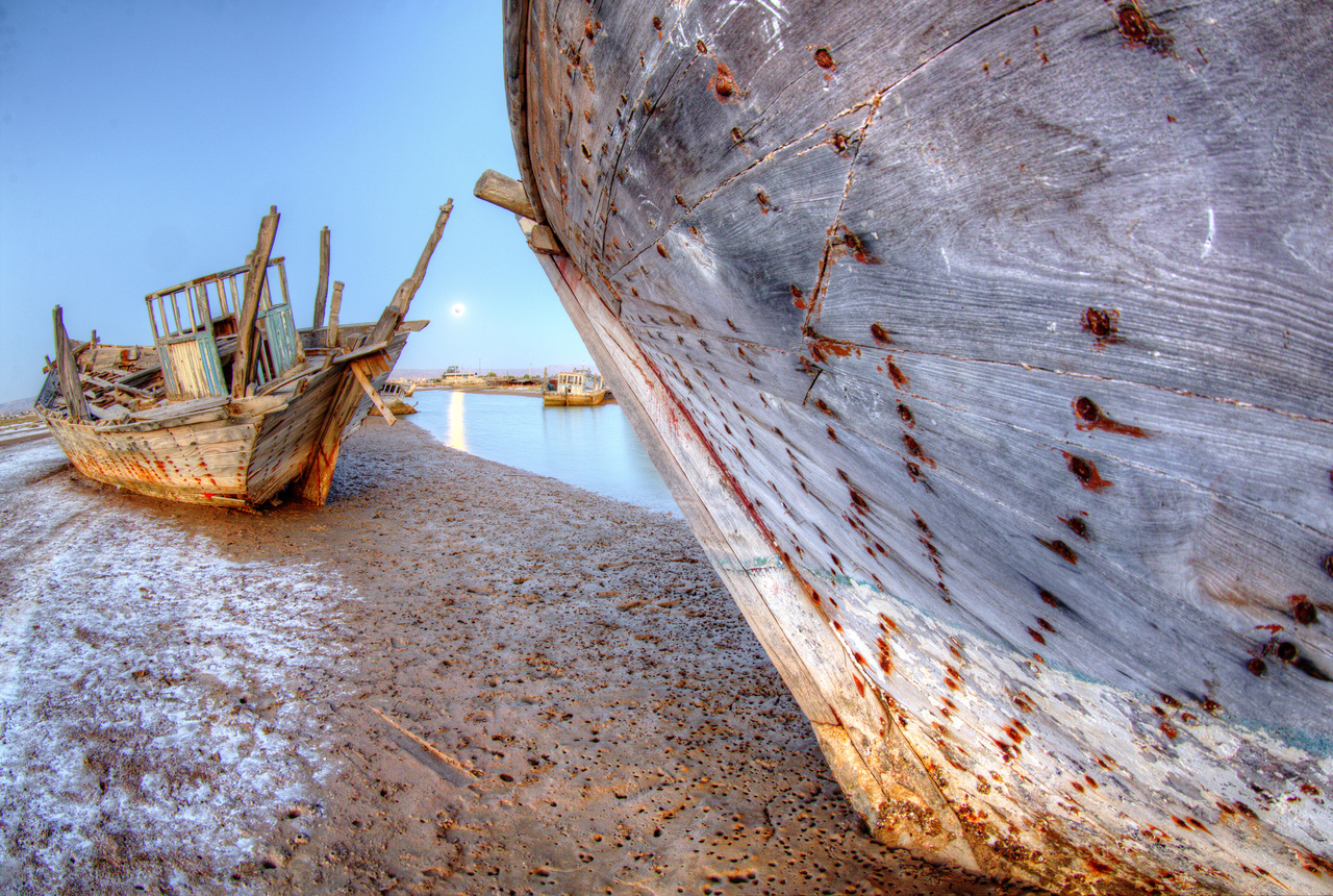 گورستان لنج‌ها، تصویری خاموش از تاریخ و دریانوردی جنوب