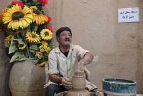 فخاری، میراث‌دار سفالگری نی‌ریز