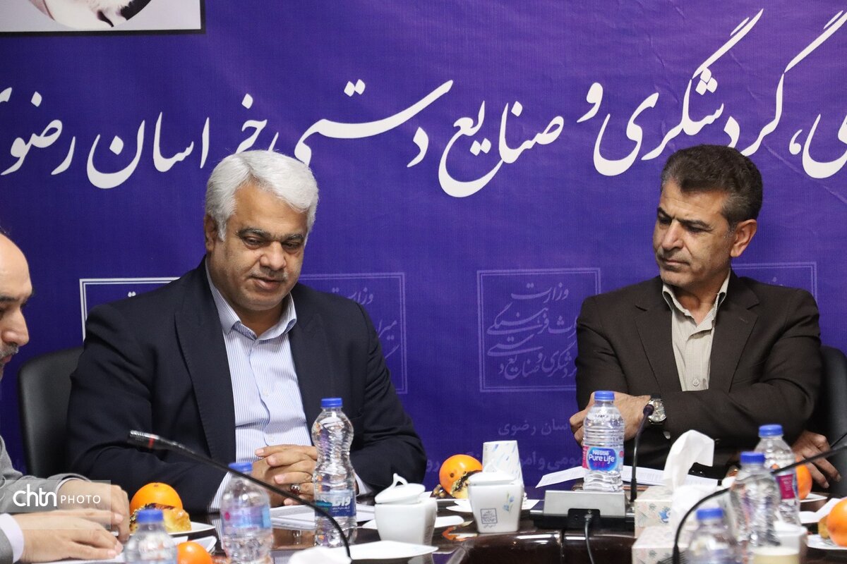 بازدید ونشست صمیمی بررسی همکاری‌های مشترک، راهکارهای اصلاح ساختاری، اداری، مالی و بودجه با حضور رئیس سازمان مدیریت و برنامه ریزی استان با مدیر کل میراث‌فرهنگی، گردشگری و صنایع دستی خراسان رضوی