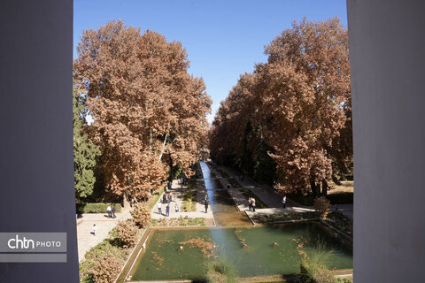 پاییز باغ شاهزاده