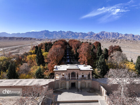 پاییز باغ شاهزاده