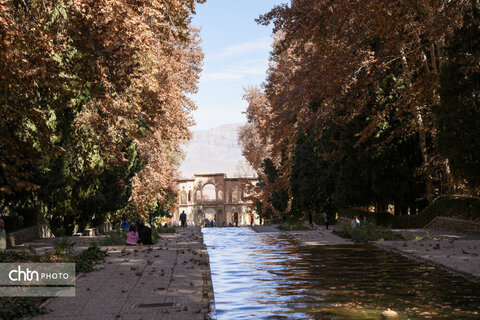 پاییز باغ شاهزاده