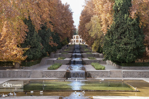 پاییز باغ شاهزاده