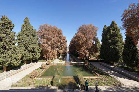 پاییز باغ شاهزاده