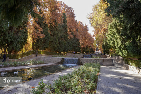 پاییز باغ شاهزاده