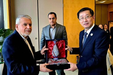 ایران و چین تدوین «برنامه همکاری پنج‌ساله در حوزه‌های میراث‌فرهنگی و گردشگری» را کلید زدند/ صالحی‌امیری: تعاملات فرهنگی تهران و پکن باید به یک مشارکت پایدار تبدیل شود 