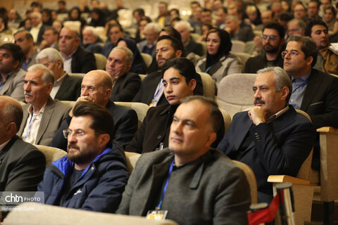 نشست تخصصی سرمایه‌گذاری حوزه گردشگری در همایش بین‌المللی سرمایه‌گذاری استان اردبیل