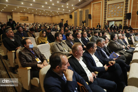 نشست تخصصی سرمایه‌گذاری حوزه گردشگری در همایش بین‌المللی سرمایه‌گذاری استان اردبیل