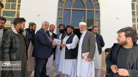بازدید مدیر کل میراث فرهنگی گردشگری وصنایع دستی خراسان رضوی از اماکن تاریخی و کارگاه های هنر دستی  شهرهرات افغانستان