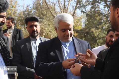 بازدید مدیر کل میراث فرهنگی گردشگری وصنایع دستی خراسان رضوی از اماکن تاریخی و کارگاه های هنر دستی  شهرهرات افغانستان
