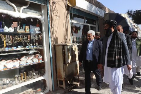 بازدید مدیر کل میراث فرهنگی گردشگری وصنایع دستی خراسان رضوی از اماکن تاریخی و کارگاه های هنر دستی  شهرهرات افغانستان