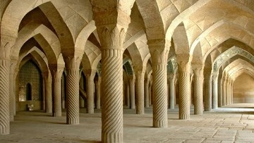 توقف فوری حفاری غیرمجاز در حریم مسجد وکیل با ورود میراث‌فرهنگی فارس