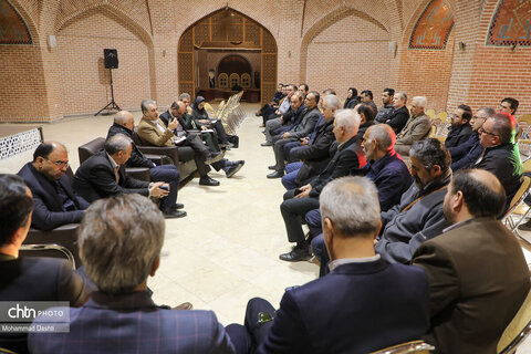 نشست صمیمی معاون توسعه مدیریت و منابع وزارت میراث‌فرهنگی با کارکنان اداره کل میراث‌فرهنگی استان اردبیل