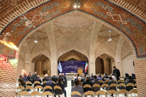 نشست صمیمی معاون توسعه مدیریت و منابع وزارت میراث‌فرهنگی با کارکنان اداره کل میراث‌فرهنگی استان اردبیل