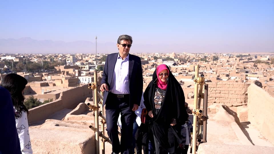 نرگس رجایی در میبد: آینده صنایع دستی در برندهای جهانی و مشارکت جوانان است