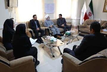 رفع مشکلات ساختمان‌های موقوفه در کردستان، پیشبرد فعالیت صنعتگران را تضمین می‌کند