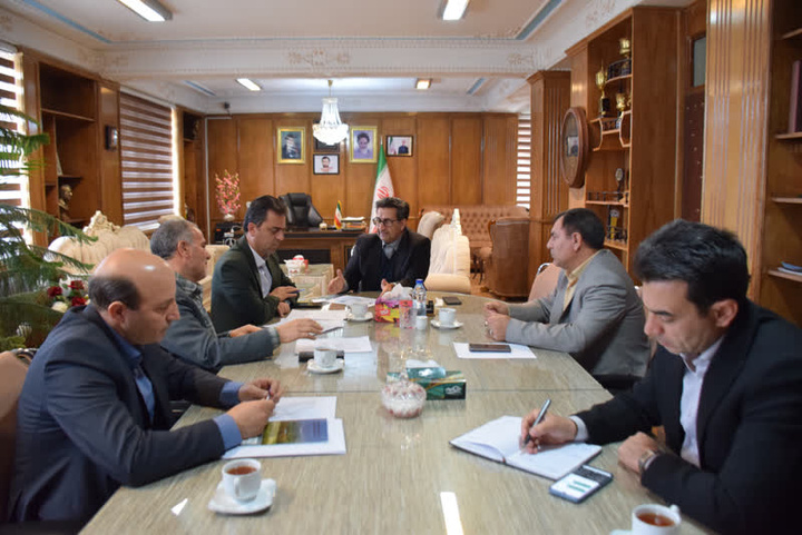 تأکید فرماندار میاندوآب بر تسریع در اجرای طرح‌ تفصیلی و پروژه گردشگری ساحل زرینه‌رود 