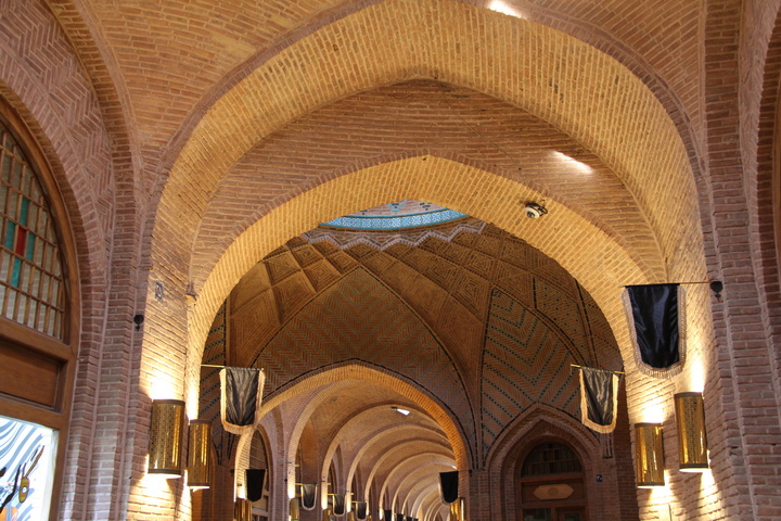 نگارالسلطنه