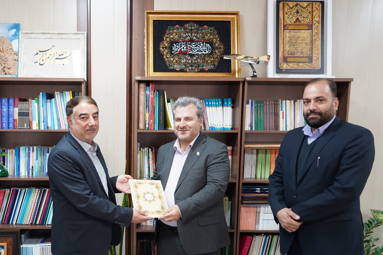 دیدار مدیرکل میراث‌فرهنگی استان با رئیس سازمان مدیریت و برنامه‌ریزی همدان