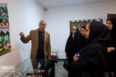 نمایشگاه سیار «عروسک های ملل» در موزه مردم شناسی خلیج فارس بندرعباس