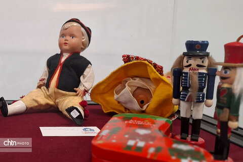 نمایشگاه سیار «عروسک های ملل» در موزه مردم شناسی خلیج فارس بندرعباس