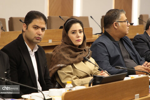 نشست تشکل‌های حرفه‌ای گردشگری با وزیر میراث فرهنگی، گردشگری و صنایع دستی