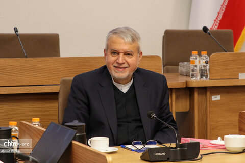 نشست تشکل‌های حرفه‌ای گردشگری با وزیر میراث فرهنگی، گردشگری و صنایع دستی