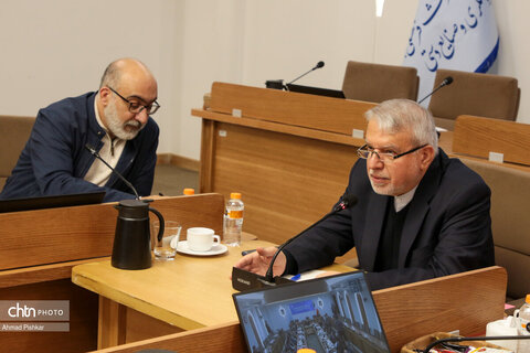 نشست تشکل‌های حرفه‌ای گردشگری با وزیر میراث فرهنگی، گردشگری و صنایع دستی