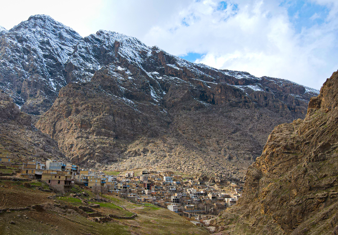 دیوزناو، روستایی شاخص در طبیعت کوهستانی کردستان
