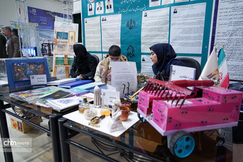 نمایشگاه پژوهش و فناوری استان همدان افتتاح شد