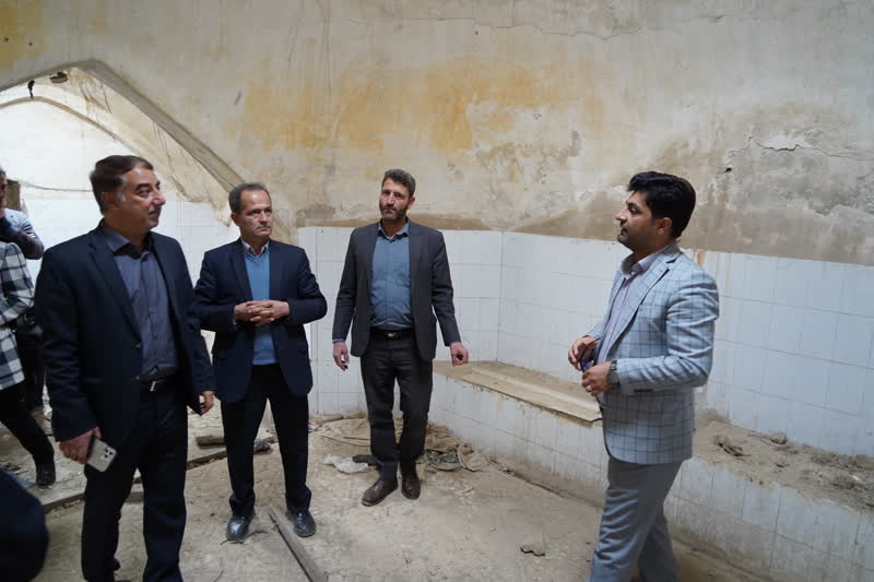 بازدید مدیرکل میراث‌فرهنگی همدان از حمام تاریخی جورقان