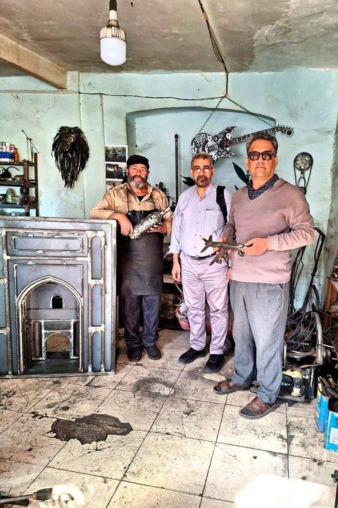 بازدید رئیس کتابخانه مرکزی و مرکز اسناد دانشگاه تهران از مسجد جامع تاریخی ورامین