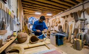 اقتصاد سبز با ریشه‌های سنتی؛ چوب و حصیر، سومین قطب صنایع‌دستی خراسان جنوبی