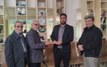 قدردانی رئیس نهاد کتابخانه‌های عمومی پیشوا از همکاری اداره میراث‌فرهنگی