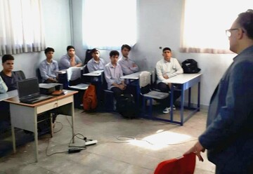 برگزاری دومین کارگاه ورامین‌شناسی در دبیرستان دارالعلوم ورامین