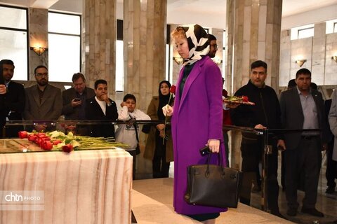 بازدید اعضاء نشست کمیته دائمی امور سیاسی مجمع مجالس آسیایی (APA) حاضر در مشهد از مجموعه فرهنگی تاریخی فردوسی