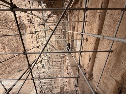 خبرنگاران در تخت جمشید