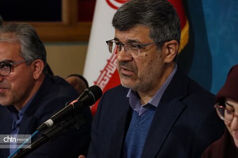 نشست شورای گفت‌وگوی دولت و بخش خصوصی یزد با حضور سخنگوی دولت برگزار شد