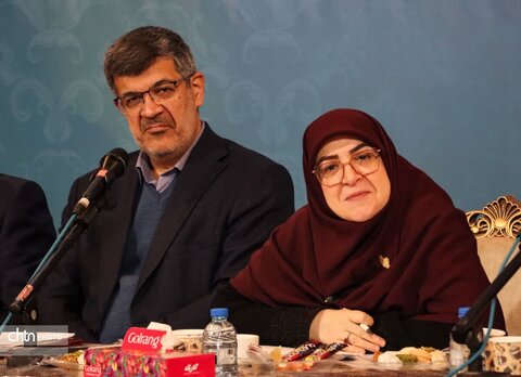 نشست شورای گفت‌وگوی دولت و بخش خصوصی یزد با حضور سخنگوی دولت برگزار شد