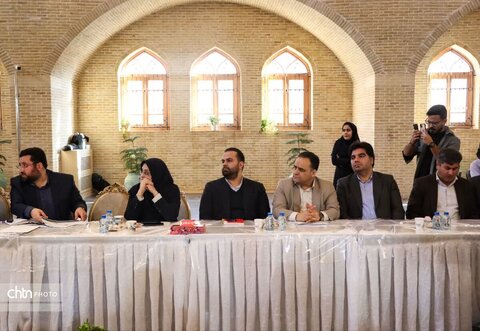 نشست شورای گفت‌وگوی دولت و بخش خصوصی یزد با حضور سخنگوی دولت برگزار شد