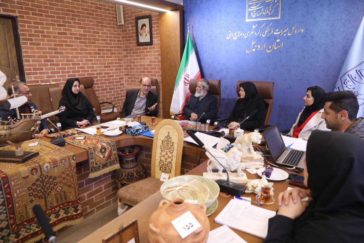 برگزاری هشتمین دوره داوری مهر اصالت ملی در استان اردبیل/ ۲۵ اثر از هنرمندان صنایعدستی اردبیل انتخاب شد