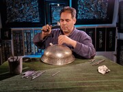 تجربه و آموزش در کنار هنر قلمزنی