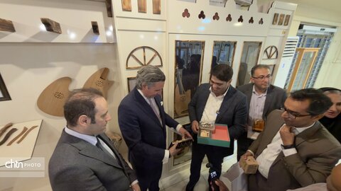 افتتاحیه نمایشگاه کاشی