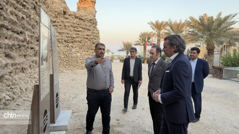 افتتاحیه نمایشگاه کاشی