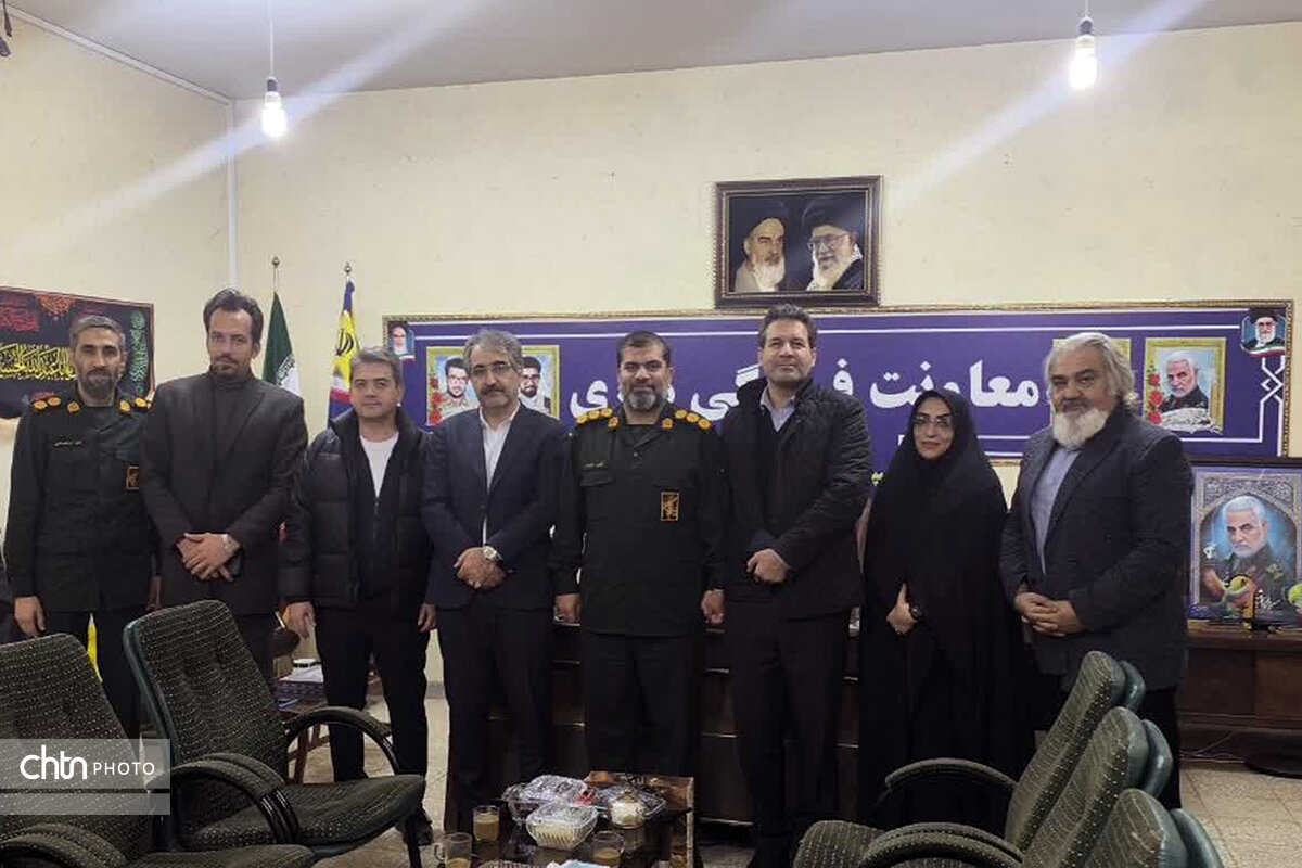 نشست هم‌اندیشی میراث‌فرهنگی با معاونت فرهنگی‌هنری سپاه قم